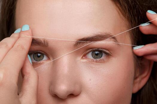 Eyebrows Threading Image